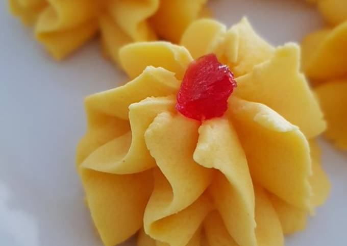 Simple Way to Make Quick Cheesy Yellow Dahlia