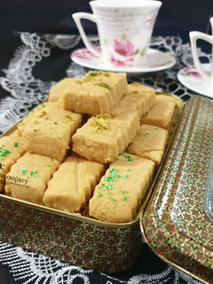 عکسی از دستور شیرینی نخودچی