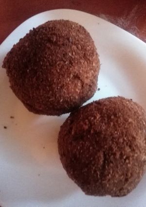 A picture of Scotch eggs.