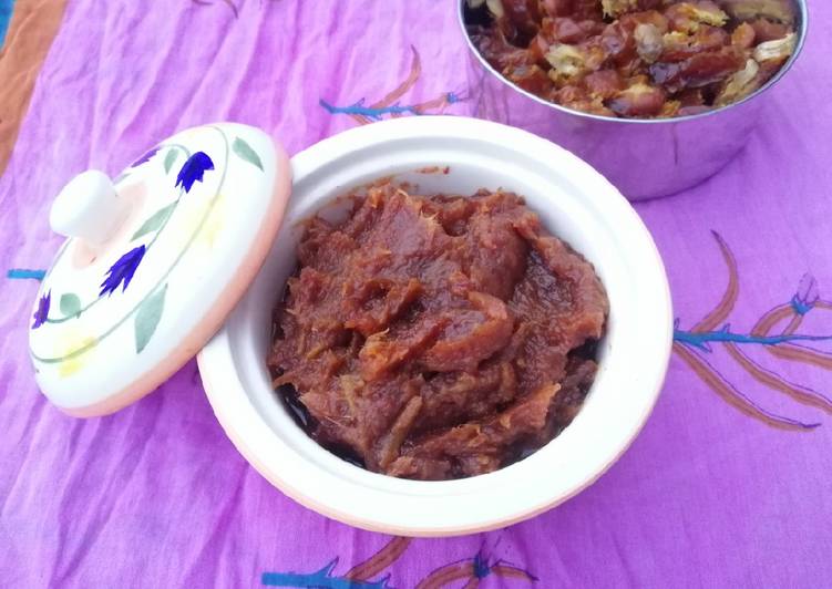 Dates and Tamarind Chutney