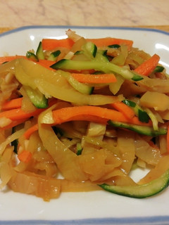 涼拌海蜇皮 的食譜成品照片