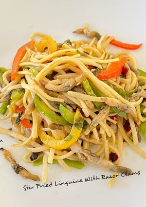 A picture of Stir Fried Linguine With Razor Clams.