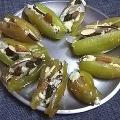 A picture of Parwal meethai.