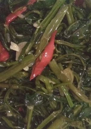 Foto resep Tumis kangkung sederhana