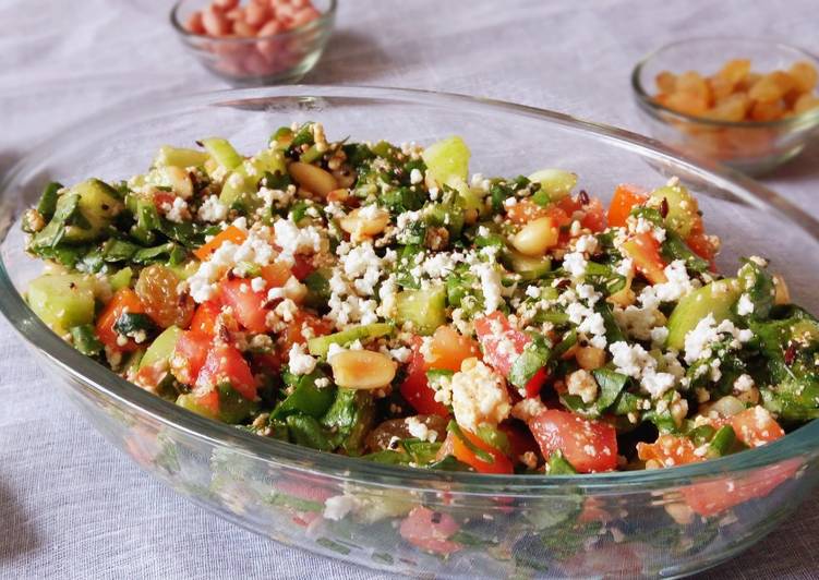 Recipe of Any-night-of-the-week Palak Paneer Salad