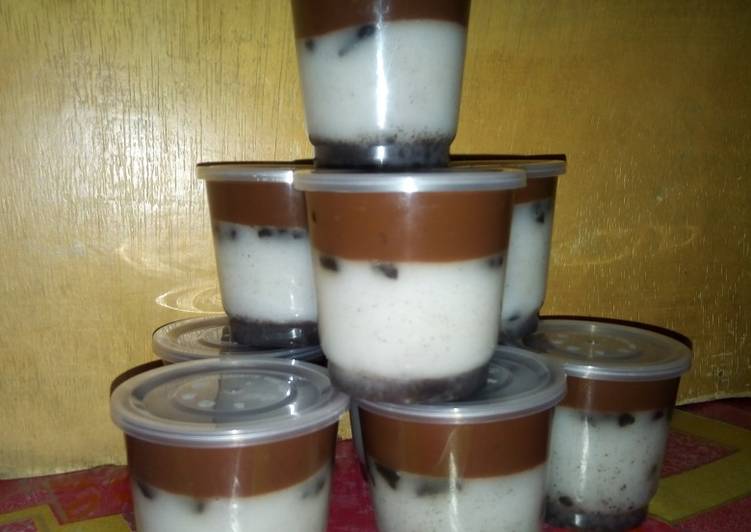 Langkah Mudah untuk Menyiapkan Puding Oreo, Bikin Ngiler