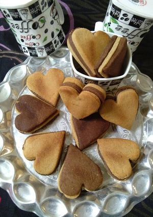 A picture of Sweetheart chocolate cookies.