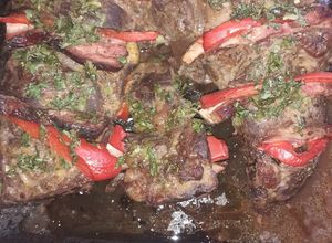 Una foto de Carne de res mechada al horno