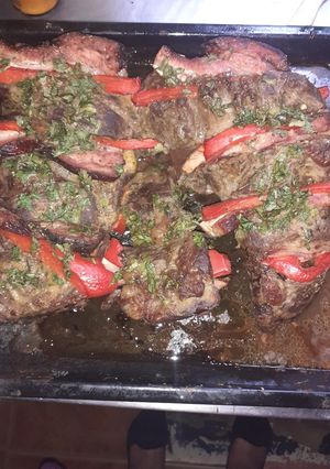 Una foto de Carne de res mechada al horno
