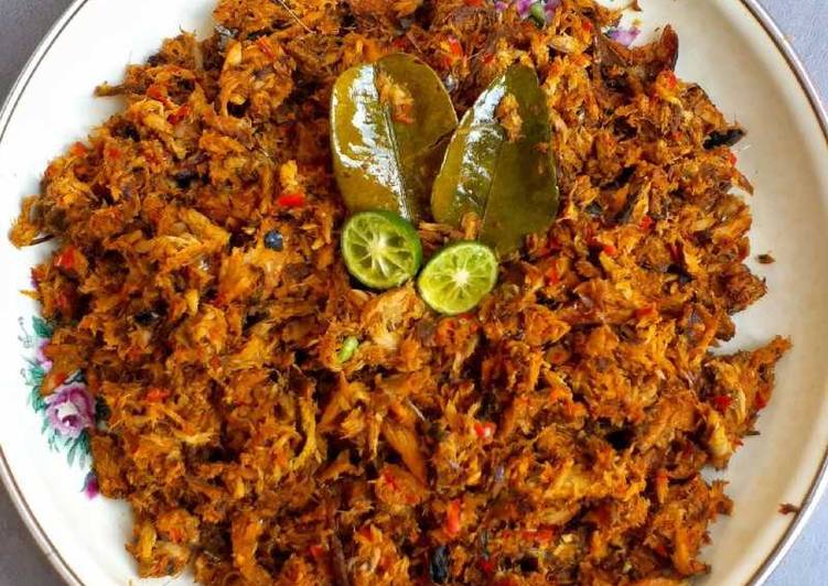 Langkah Mudah untuk Menyiapkan Resep Ikan Tongkol Suwir Pedas Sederhana dan Bikin Nagih yang Menggugah Selera