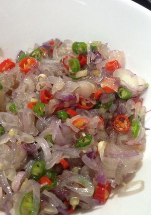 Foto resep Sambal matah ala bebek tepi sawah uenakkk - anti masuk angin