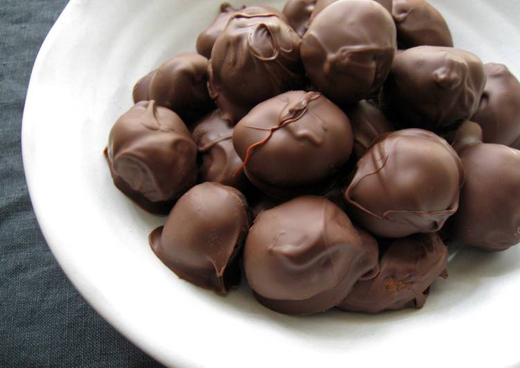 Chocolate Coated Chestnuts