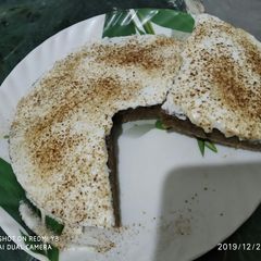 A picture of Biscuit cake.