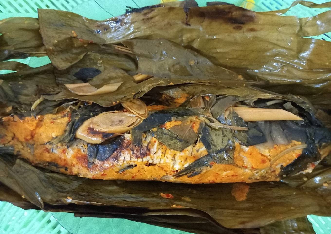 Pepes Ikan Mas Tulang Lunak (Presto Hanya 20 Menit)