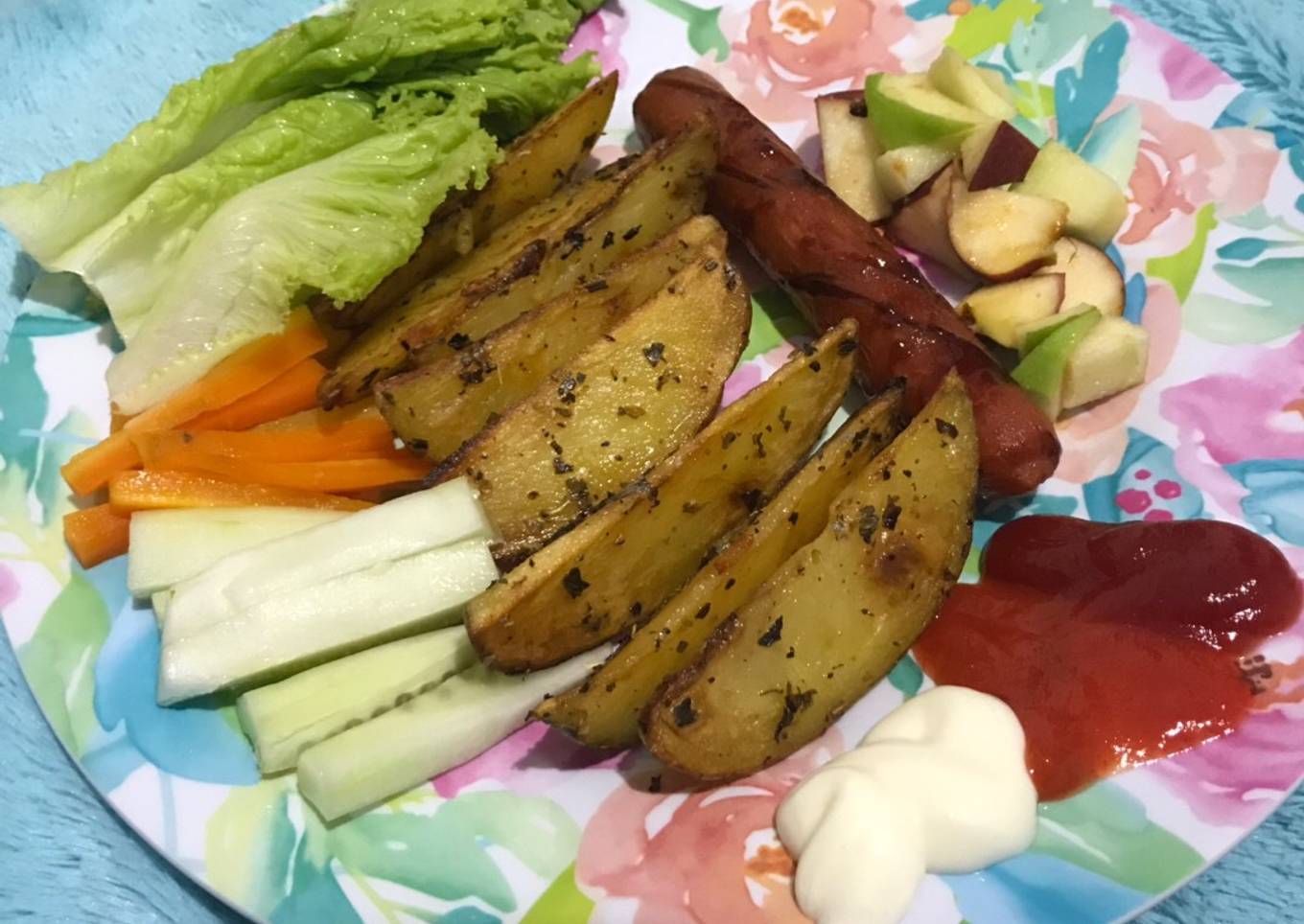 Potato wedges dan teman2 nya