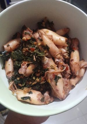 Foto resep Tumis Cumi Asin Daun Singkong