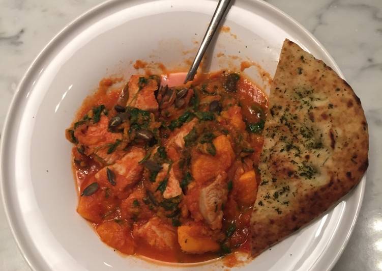 Steps to Make Award-winning Spiced chicken, spinach and sweet potato stew