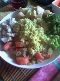 Una foto de Couscous de pescado con membrillo