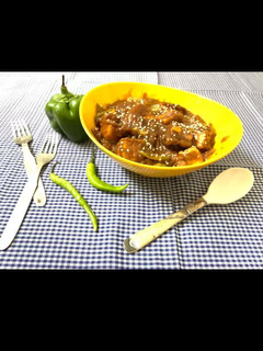 A picture of Chilli paneer gravy.