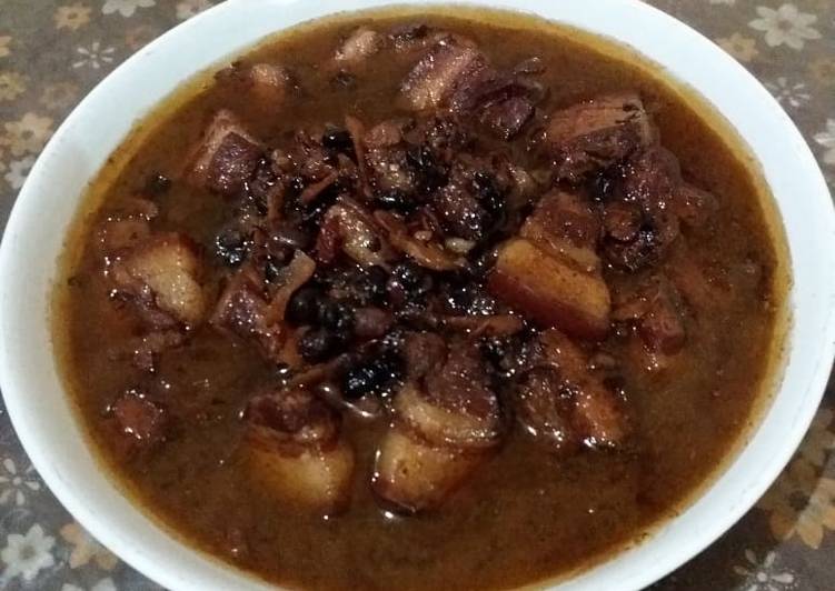 Babi Masak Tausi