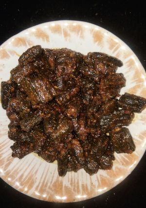 મસાલા ભીંડી (Masala Bhindi Recipe In Gujarati) રેસીપી મુખ્ય ફોટો