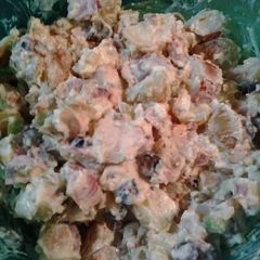A picture of Mothers Day potato salad.