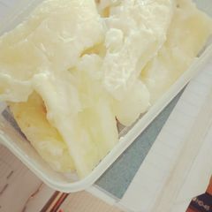 A picture of Muhogo wa Nazi(cassava in coconut milk).