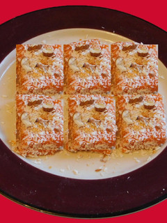 சாஃப்ட் கேரட் பர்பி (carrot burfi, carrot delight recipe in tamil) செய்முறை முக்கிய புகைப்படம்