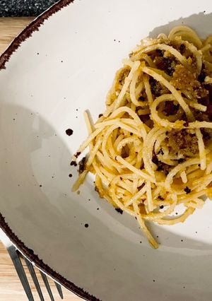 A picture of Spaghetti with Garlic, Olive Oil, Red Pepper Flakes, and Toasted Breadcrumbs.
