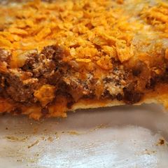 A picture of Taco crescent roll casserole.