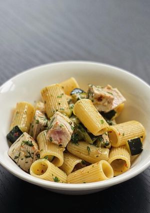 鮪魚櫛瓜義大利麵 Pasta Tonno e Zucchine 的食譜成品照片