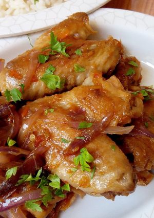 A picture of Hot and spicy chicken wings.