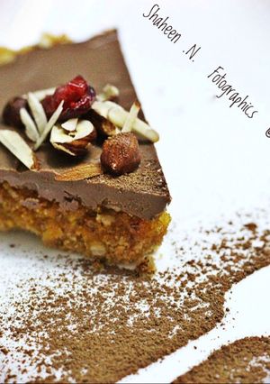 A picture of Motichoor choco tart.