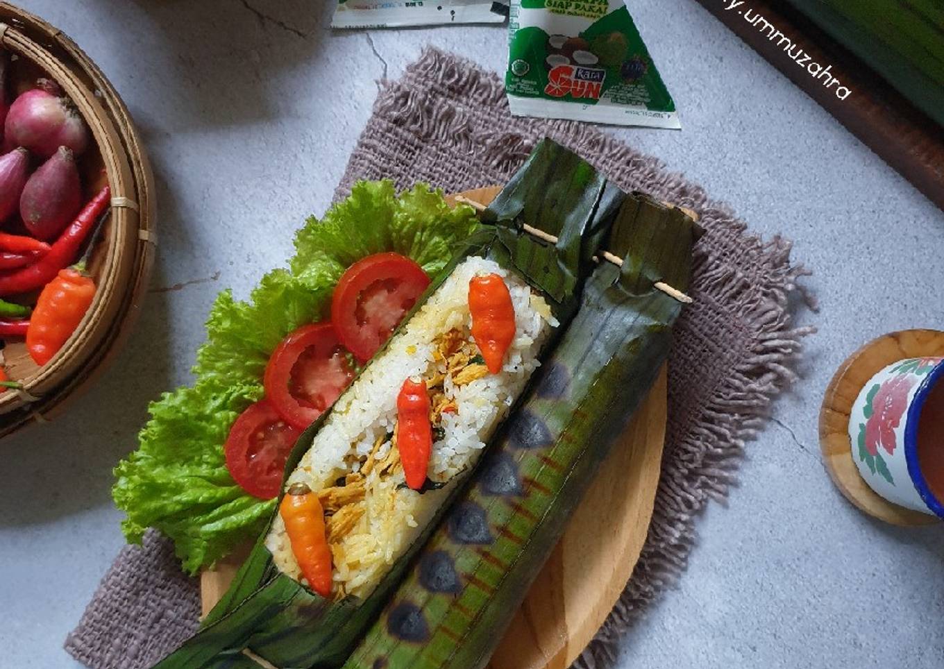 Nasi Bakar Ayam Suwir Pedas KARA