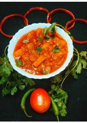 टमाटर आलू की रसेदार सब्जी (tamatar aloo ki rasedar sabzi recipe in Hindi) रेसिपी मुख्य फोटो