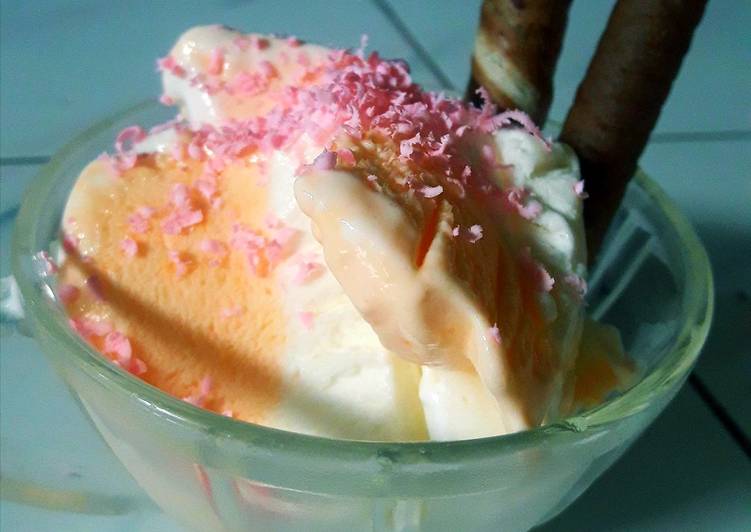 Resep Es krim rumahan lembut, ekonomis 😁 yang Lezat
