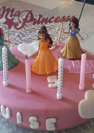 Une photo de Génoise déco princesse
