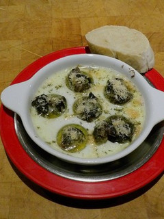 A picture of Escargot with Garlic Butter.