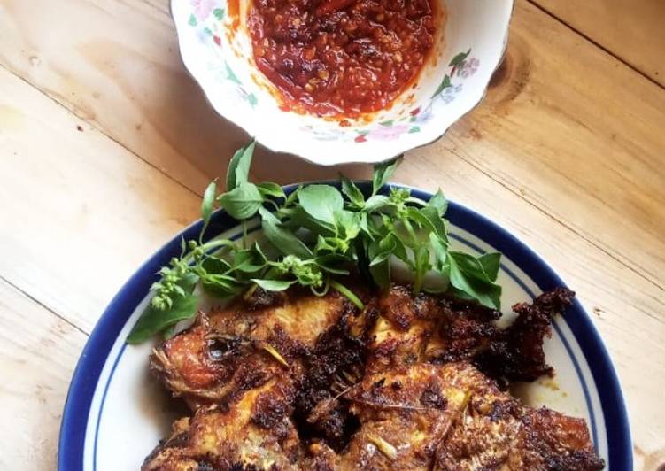 Nila Bakar Teplon π