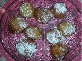 Buñuelos de viento rellenos de crema pastelera