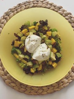 Una foto de Ensalada de burrata