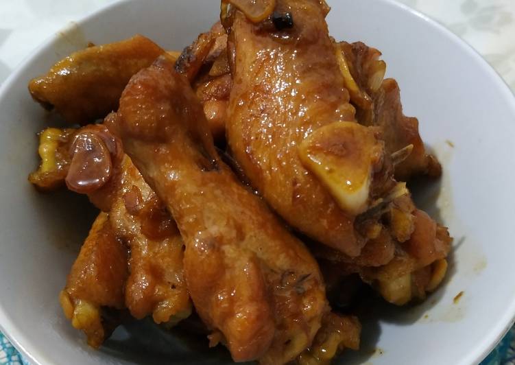 Resep Ayam goreng saos inggris oleh dhinx - Cookpad