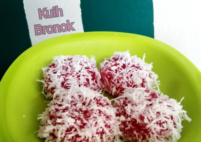 Cara Menyiapkan Kuih Bronok Kuih Sagu Telur Katak Yang Enak