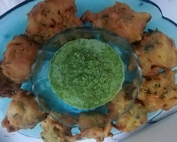 Easy Recipe PIAZ PAKORE with GREEN CHATNI CookpadRamadan Most Delicious