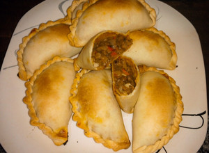 Una foto de 💚🖤Empanadas vegetarianas de lentejas 💚🖤