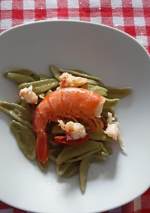 Foto di Pasta fresca con gamberoni