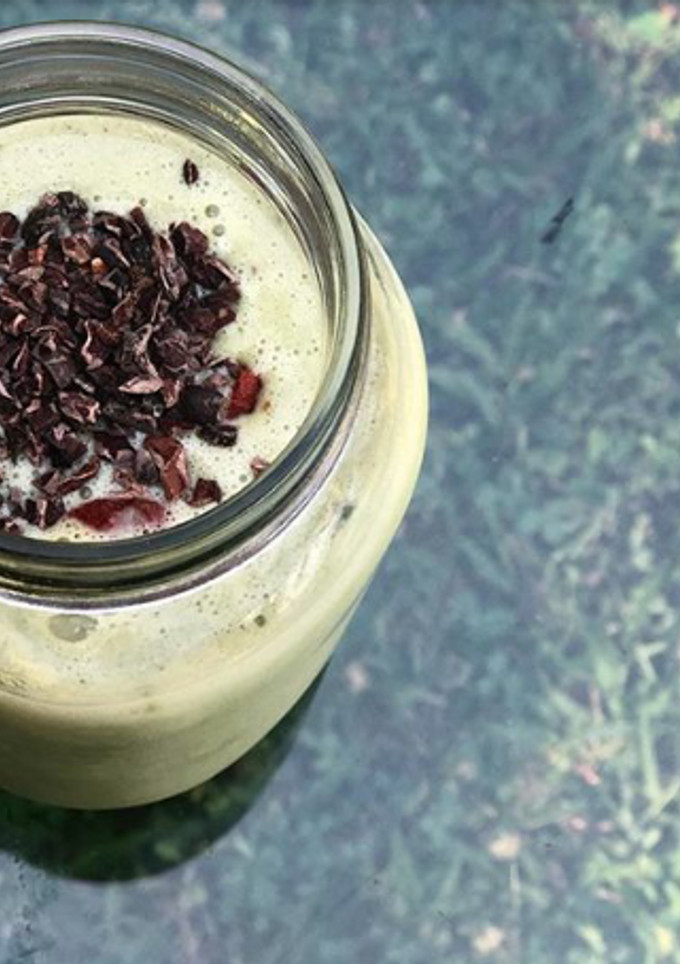 Una foto de Smoothies BananaMatcha CookiesOrganicAlice