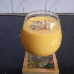 A picture of Mango shake.