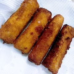 Chicken cheese rolls A picture of Chicken cheese rolls.