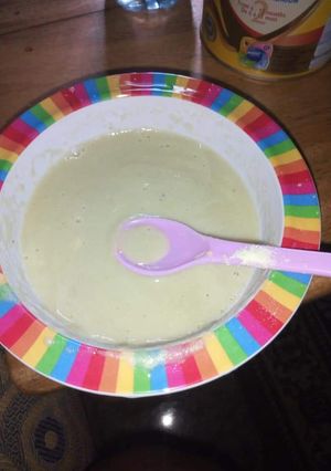 A picture of Rice and banana puree.